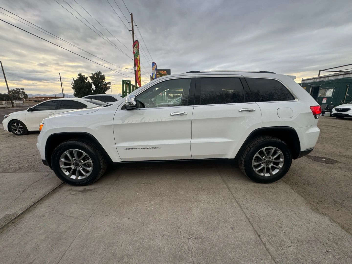 jeep grand cherokee 2016 1C4RJFBT4GC312944 image jeep grand cherokee 2016 1C4RJFBT4GC312944 image